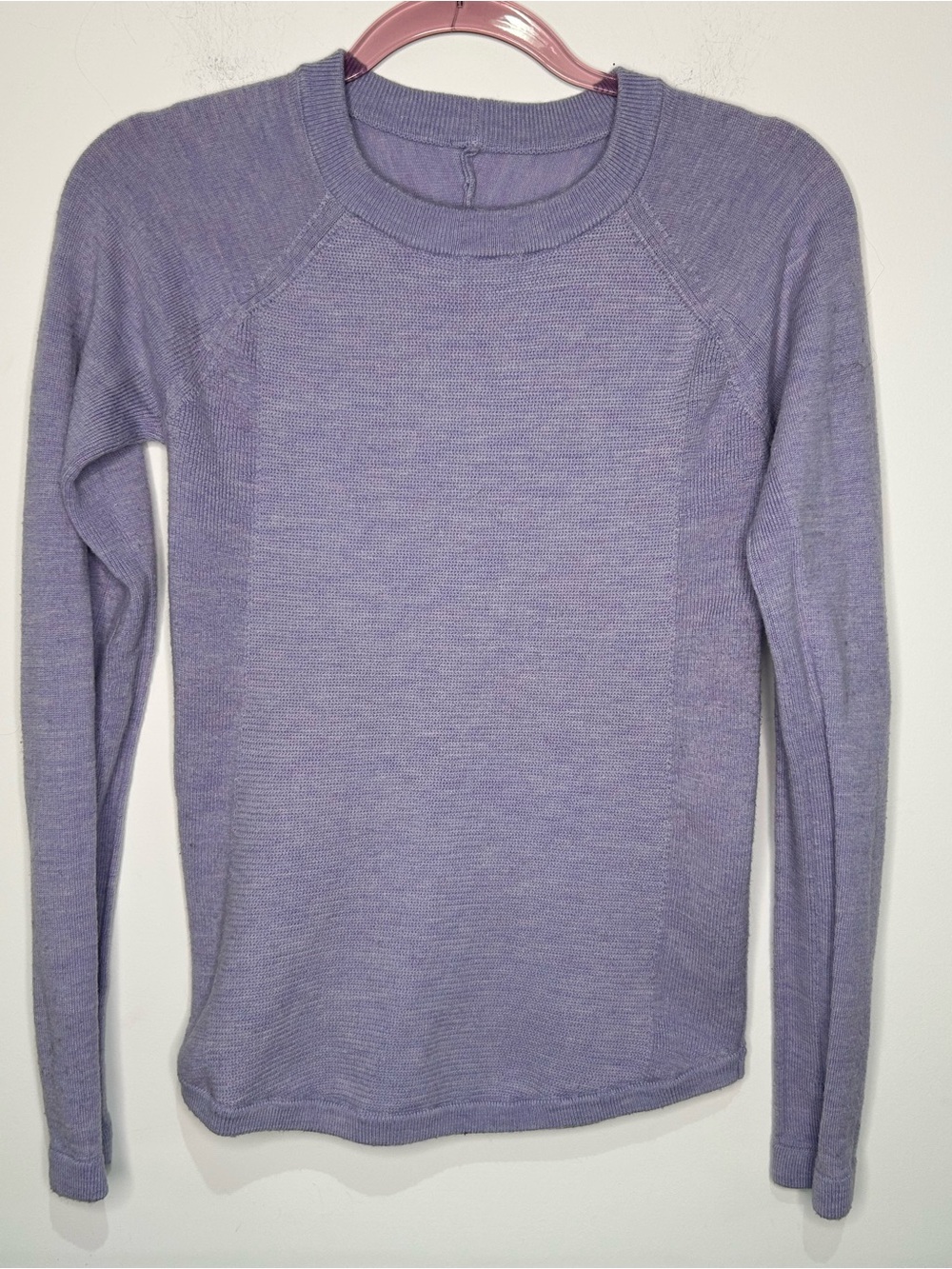 lululemon 100% Merino Wool Lavender Purple Long Sleeve Sweater Top size 6